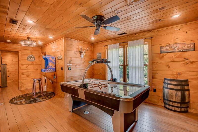 The Buckhorn By Stony Brook Cabins Gatlinburg Extérieur photo